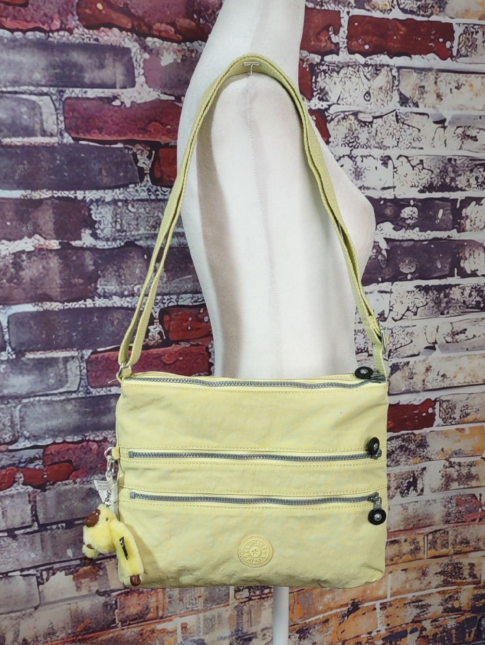 Kipling "Alvar" Ripstop Nylon Convertible Crossbody Shoulder Bag